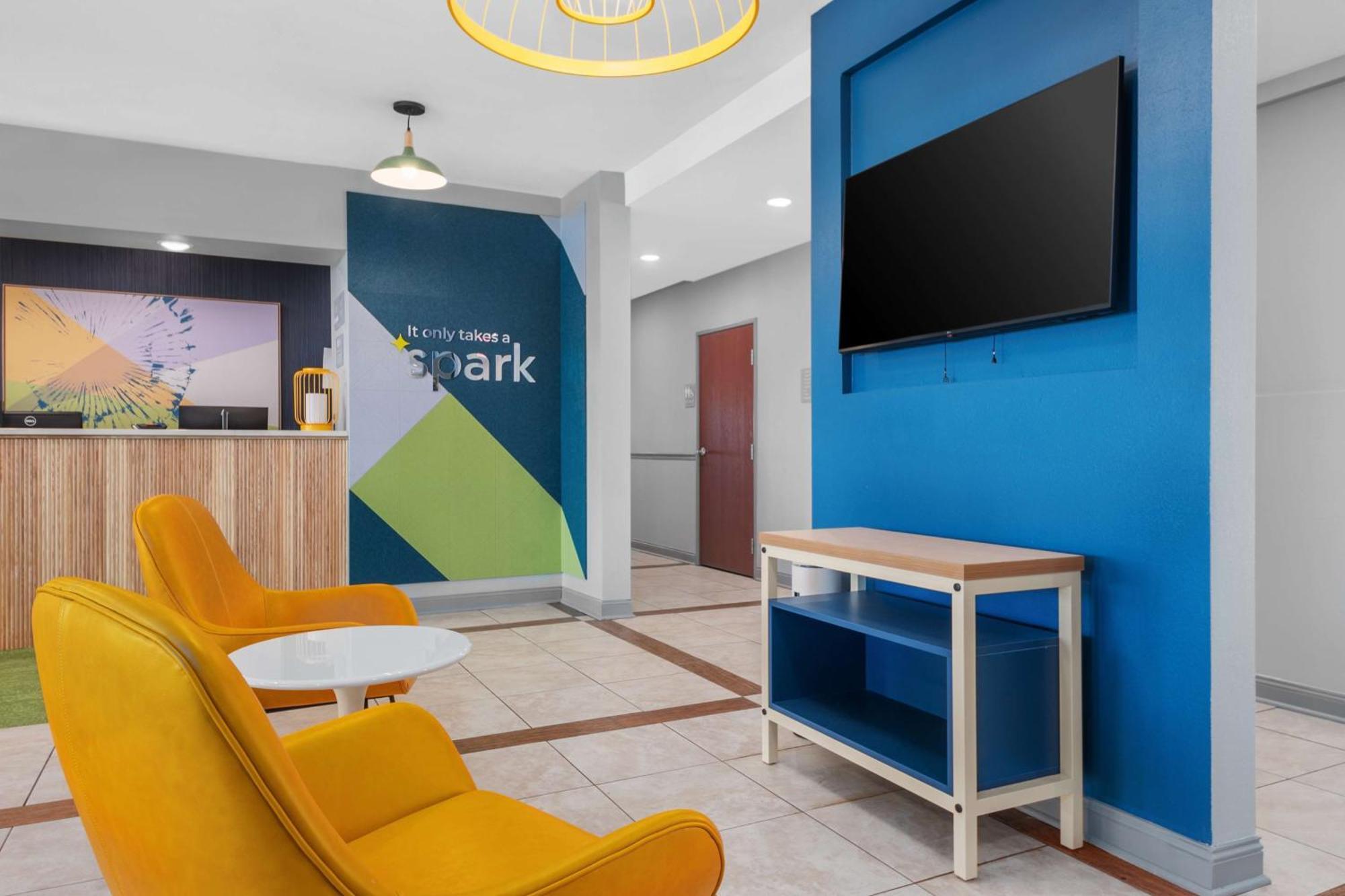 Hotel Spark By Hilton 2*